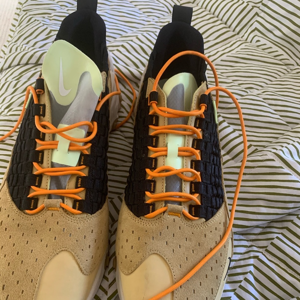 Nike’s men 13